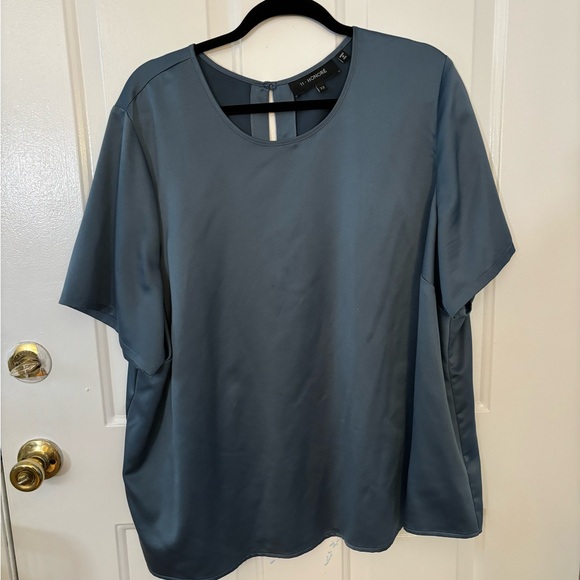 11 Honore Aida short sleeve top - Picture 1 of 3